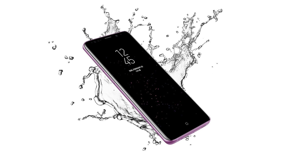 Samsung recebe multa por propaganda enganosa de resistência a água