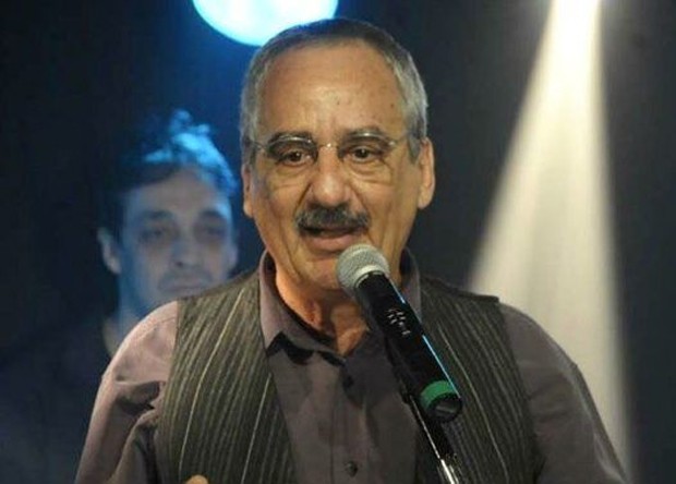 O músico Ruy Faria, de 80 anos, morreu por conta de uma pneumonia (Foto: Reprodução/Facebook)