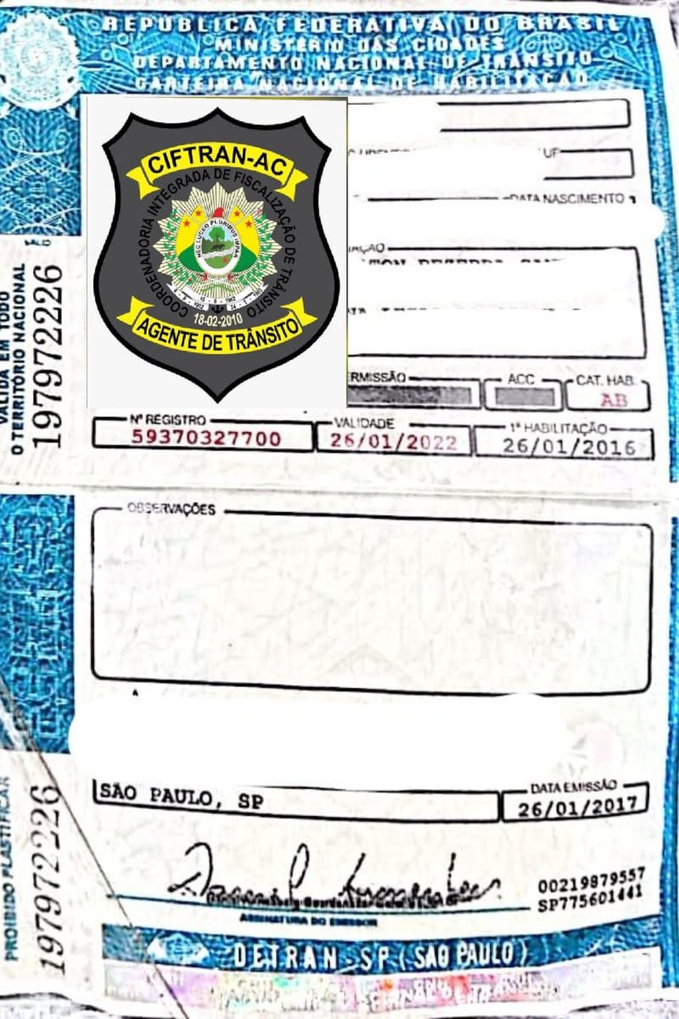 Homem apresenta CNH falsa em abordagem e acaba sendo levado para delegacia de Rio Branco — Foto: Arquivo/Ciftran