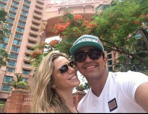 Marcelo Moreno faz aniversário e ganha declaração de amor da noiva