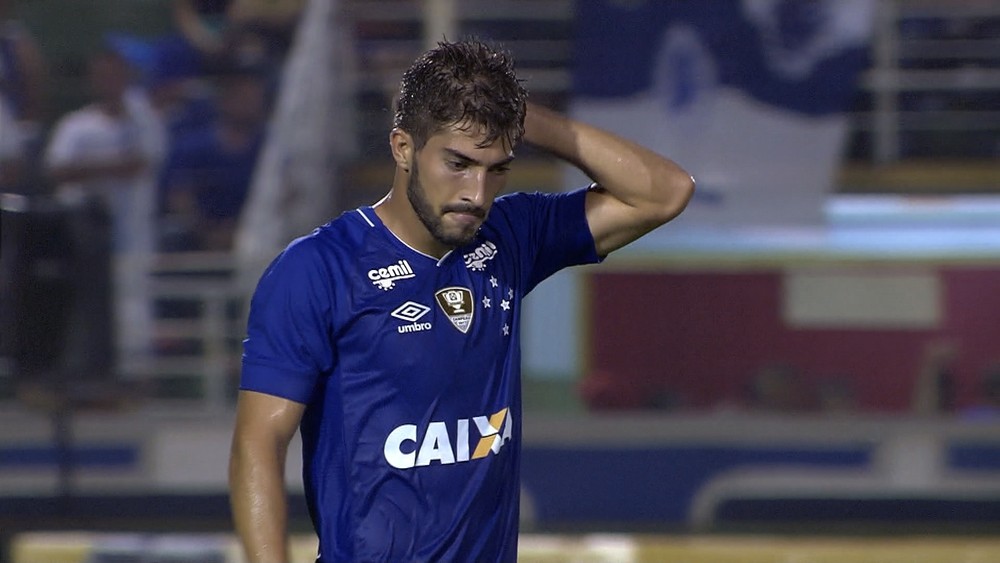 Cruzeiro contrata escritório para contestar taxação da Espanha por venda de atletas