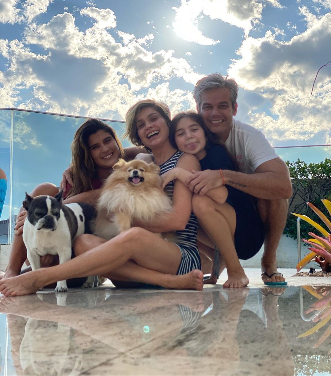 Otaviano Costa com a família (Foto: Arquivo Pessoal)