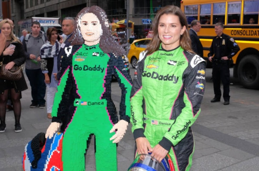 Estátua de Danica foi feita em tamanho real (Foto: Getty Images)