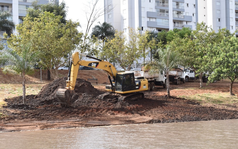 Projeto de revitalização do Parque Cascavel deve ser concluído até o aniversário de Goiânia (Foto: Paula Resende/ G1)