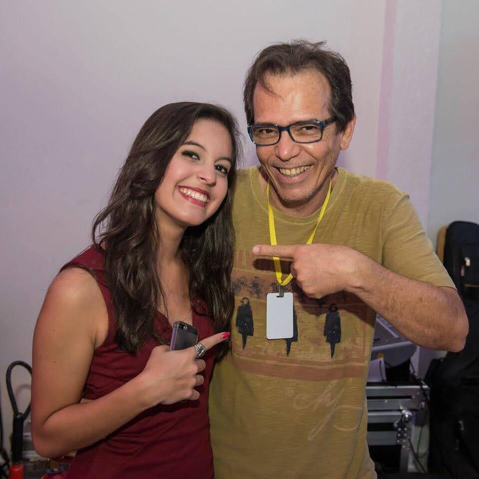 Foto do dia em que Nixon e Maria Eduarda se conheceram pessoalmente, em Campina Grande, PB � Foto: Divulga��o/Rondinelle de Paula