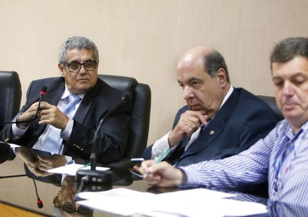 Presidentes de Ferj e Bota, Rubens Lopes e Mufarrej participaram de reunião online — Foto: Úrsula Nery/Agência FERJ