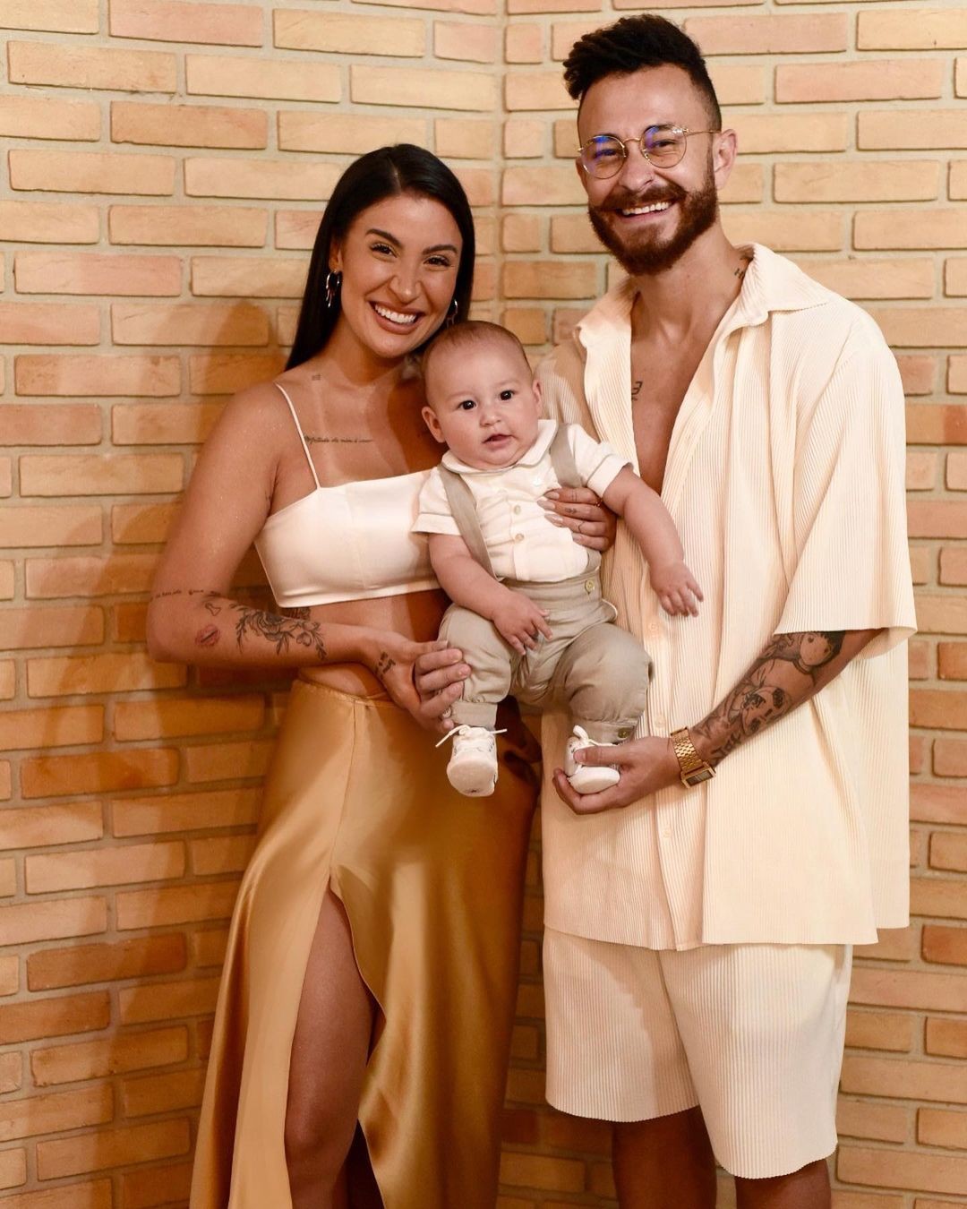 Bianca Andrade e Fred com o filho, Cris (Foto: Reprodução/Instagram)