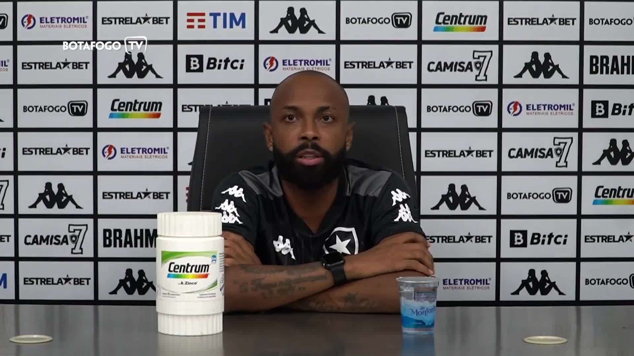 Chay diz que espera 'um Botafogo forte' aps chegada de Textor