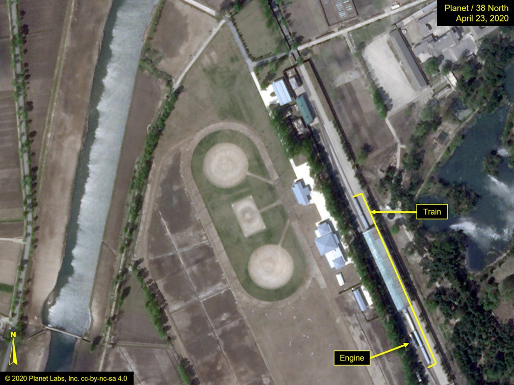 Objeto descrito pelo projeto de monitoramento 38 North como o trem especial que pertence a Kim Jong-un é visto em imagem de satélite feita sobre Wonsan, na Coreia do Norte, em 23 de abril — Foto: Planet Labs-38 North/Handout via Reuters