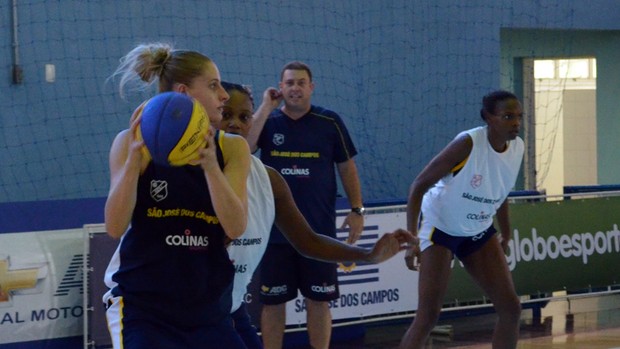 PAINEL DO BASQUETE FEMININO: São José dos Campos é campeão invicto