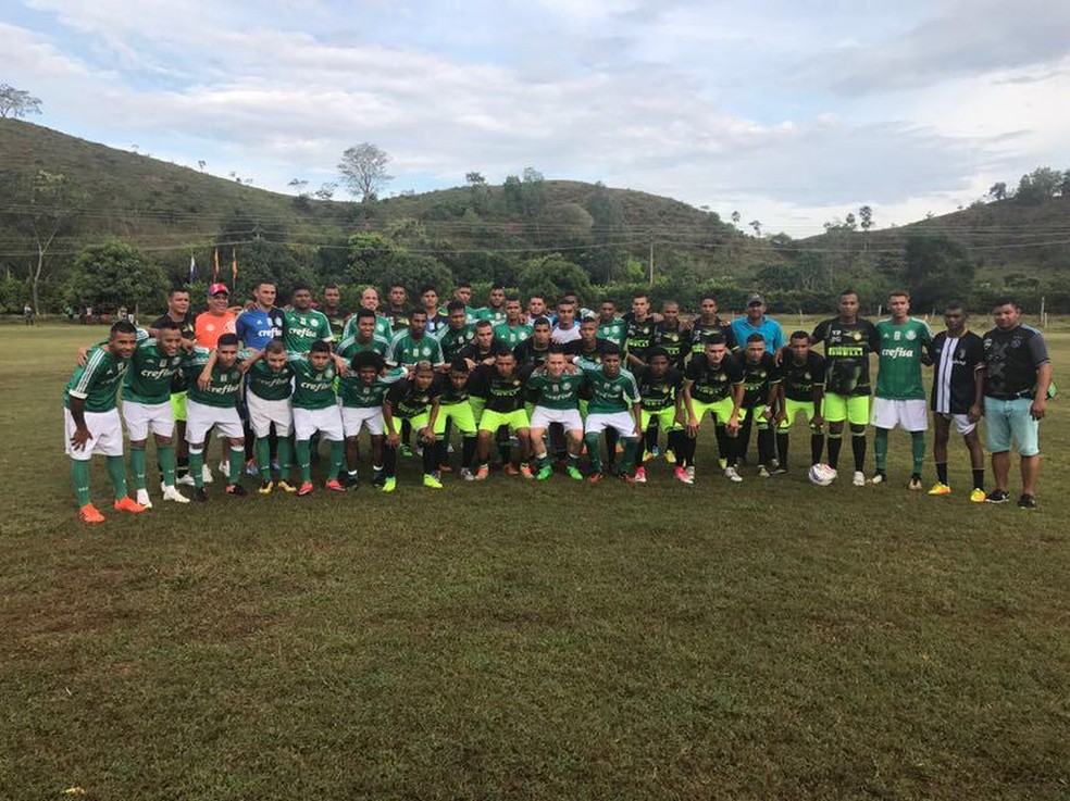 Amigos de Borja enfrentaram a seleção sub-20 de Tierra Alta, na Colômbia (Foto: Arquivo Pessoal)