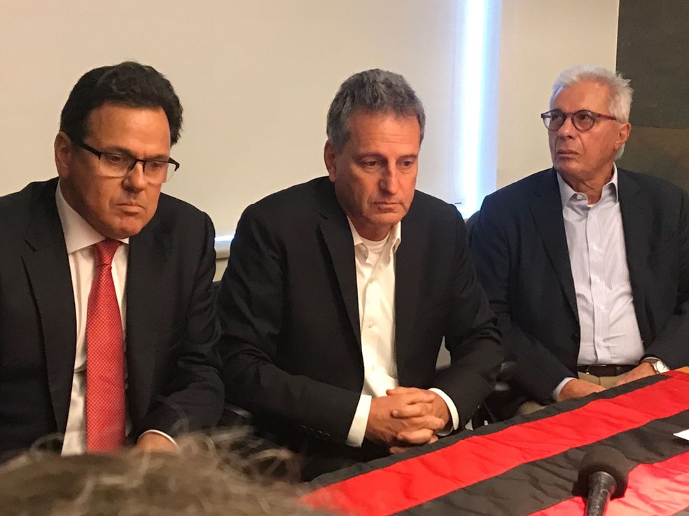 Rodolfo Landim lan&ccedil;ou a candidatura com o vice Rodrigo Dunshee e o ex-presidente Marcio Braga (Foto: Cah&ecirc; Mota/GloboEsporte.com)