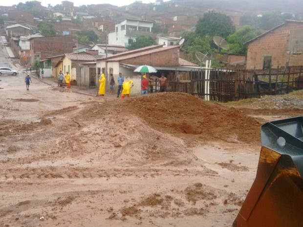 Temporal deixa ruas alagadas em Jequié, região sudoeste da Bahia (Foto: Prefeitura de Jequié/Divulgação)