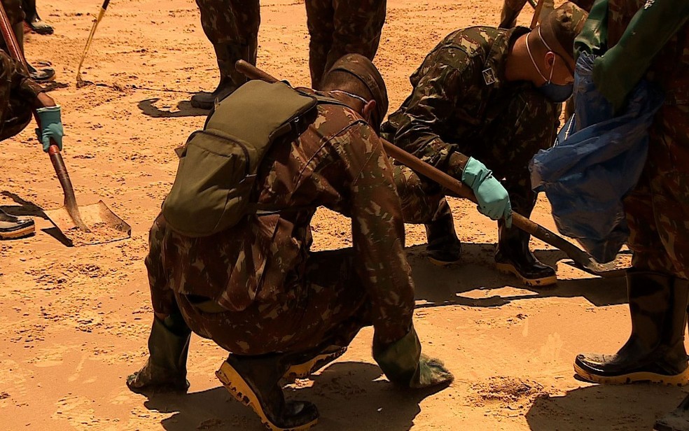 Reforço do Exército começou por volta das 8h deste domingo (27)  — Foto: Jorge Luiz/TV Sergipe