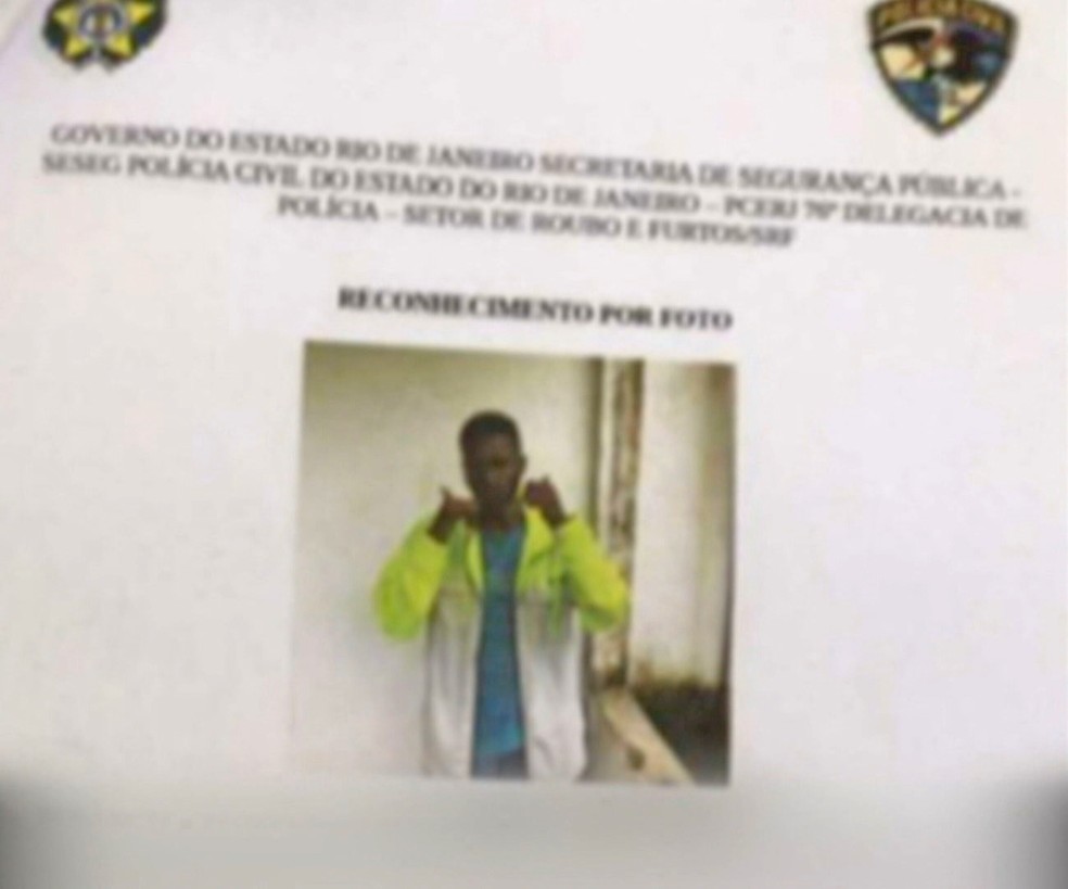 Registro de Danillo usado para acusá-lo de roubo — Foto: Reprodução/TV Globo