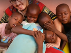 Voluntário uberlandense se dedica a resgatar ‘crianças bruxas’ africanas
