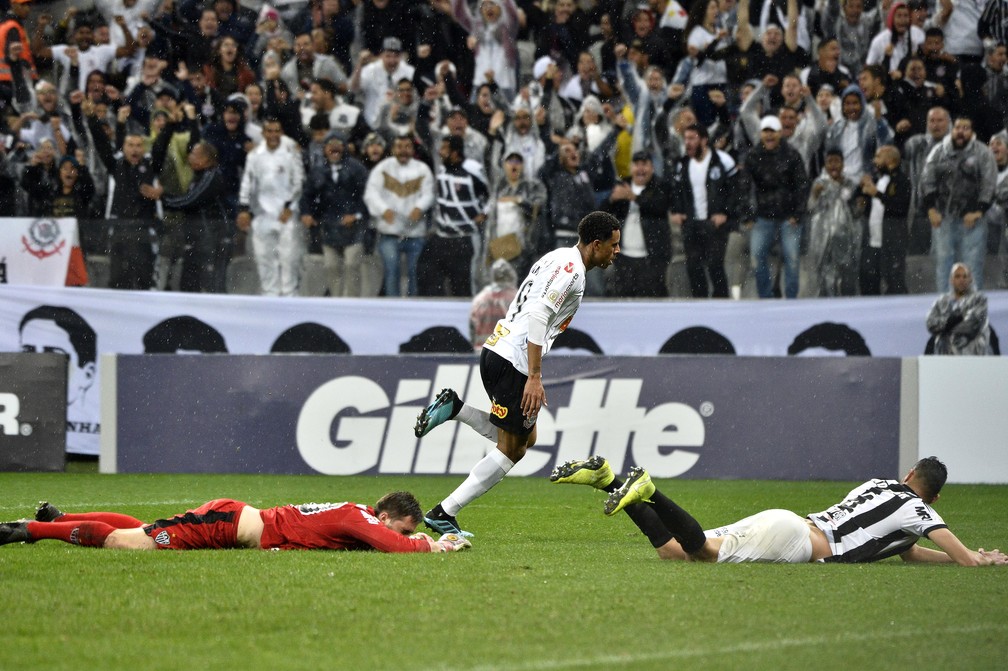 Corinthians tem bom retrospecto contra o Altético-MG na Arena, mas última lembrança é negativa
