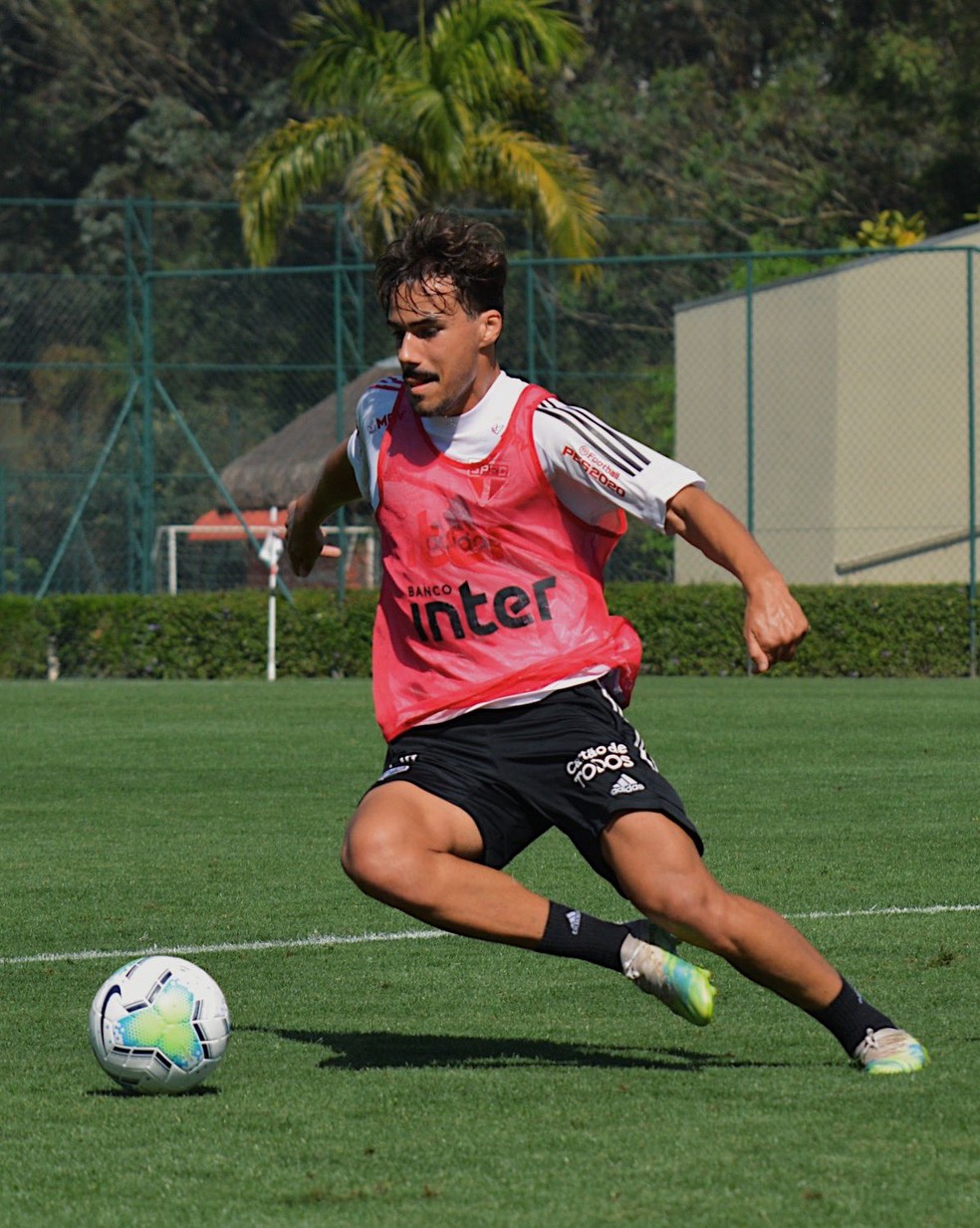 Igor Gomes — Foto: Reprodução/Twitter