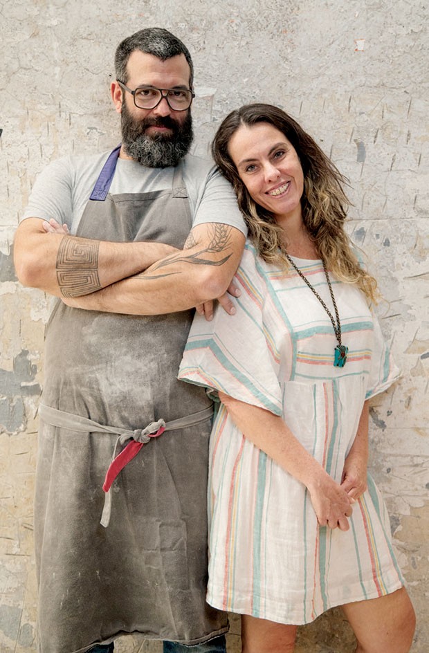 Ludmila Espíndola e Rafael Brito Pereira, donos da The Slow Bakery.  (Foto: Fran Parente e Ana Branco)