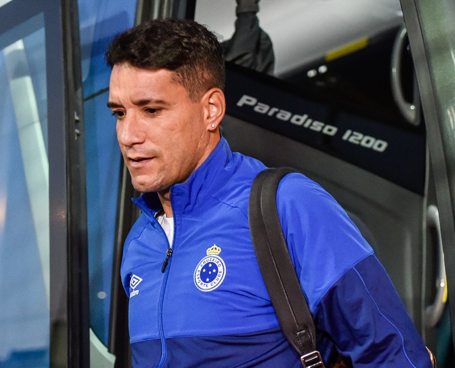 Thiago Neves fala sobre Rogério Ceni, revela choro em vestiário do Cruzeiro e desabafa: 