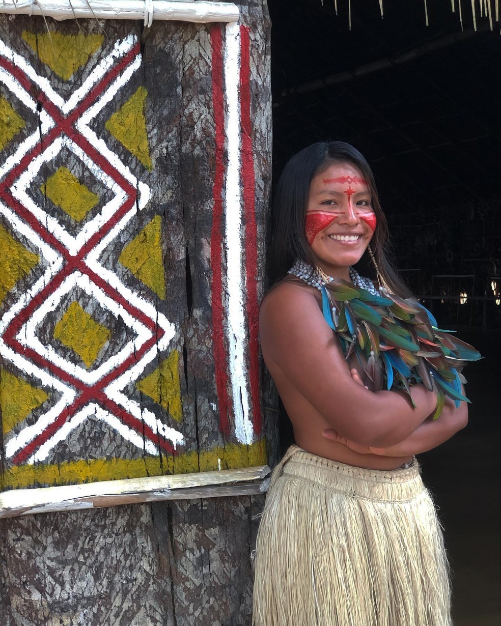 Artista indígena viraliza nas redes sociais. — Foto: Arquivo pessoal