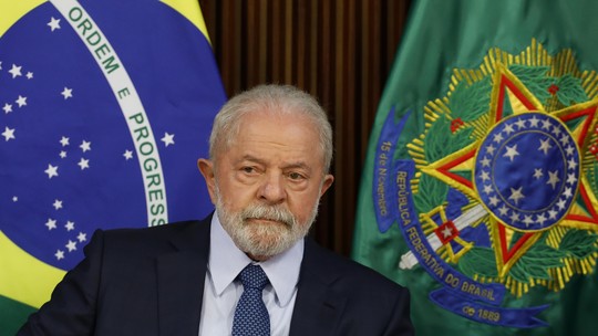 Lula se reúne com líderes da base aliada no Palácio do Planalto