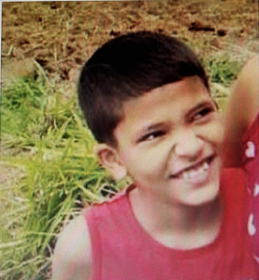 Davi Henrique Viana de Oliveira, faria 11 anos nesta segunda (30); ele morreu atropelado por um caminhão na semana passada — Foto: Redes sociais