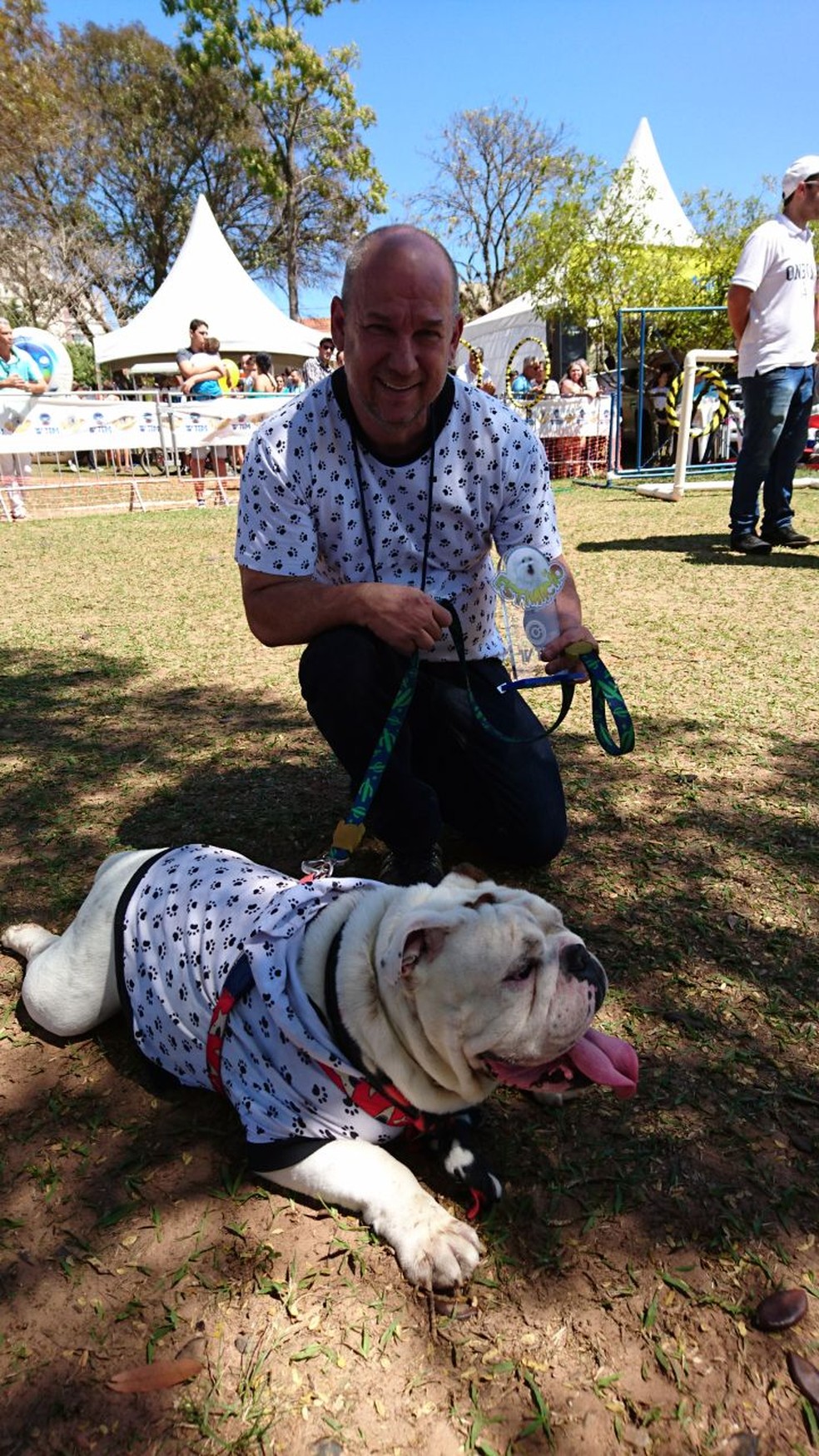 Elder Justi e Miguel, o cão mais parecido com o dono (Foto: Tiago de Moraes/G1)