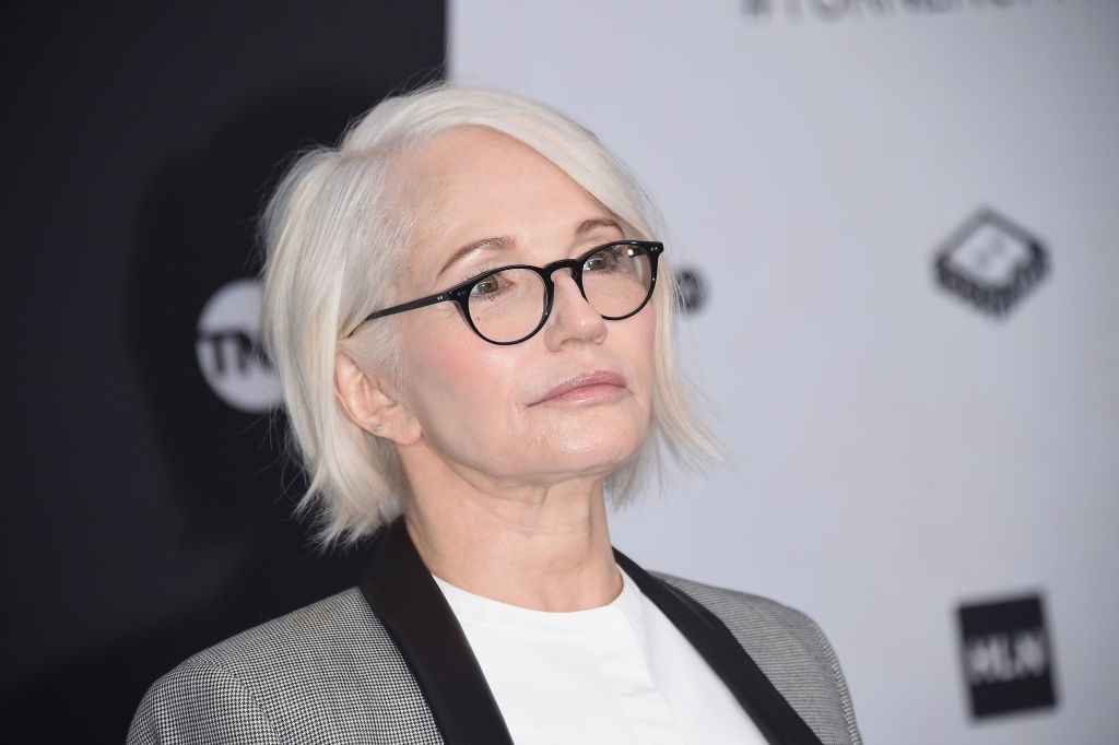 NEW YORK, NY - MAY 16:  Ellen Barkin attends the 2018 Turner Upfront at One Penn Plaza on May 16, 2018 in New York City.  (Photo by Gary Gershoff/WireImage) (Foto: WireImage)