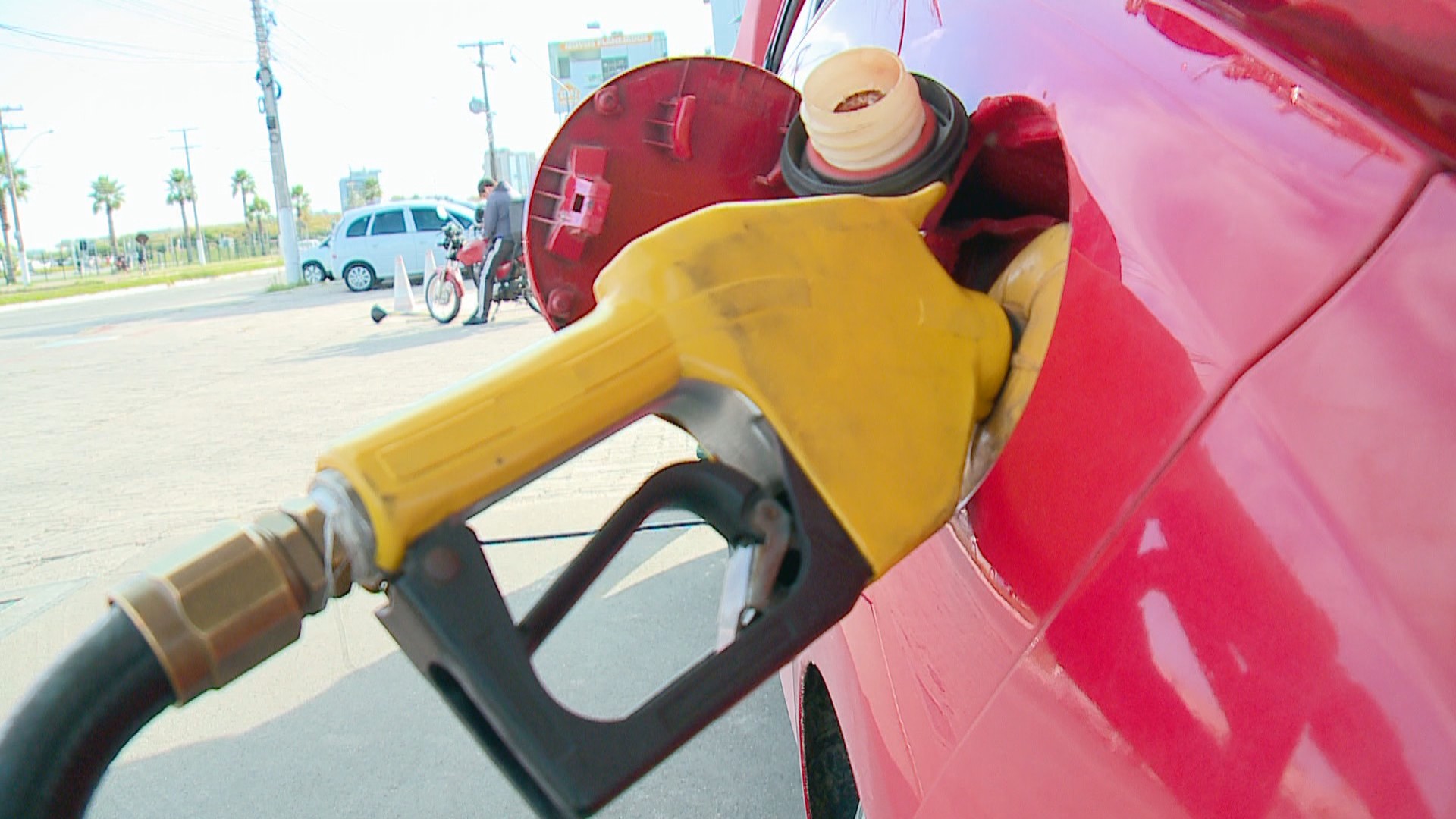 Preço da gasolina tem diferença de até 76 centavos em postos de João Pessoa, diz Procon