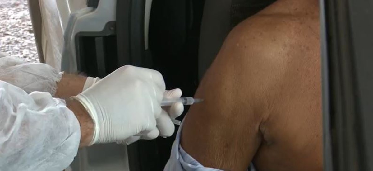 Rio Branco tem poucas doses em estoque e mantém vacinação contra Covid para pessoas a partir dos 27 neste sábado - Vimarsana News