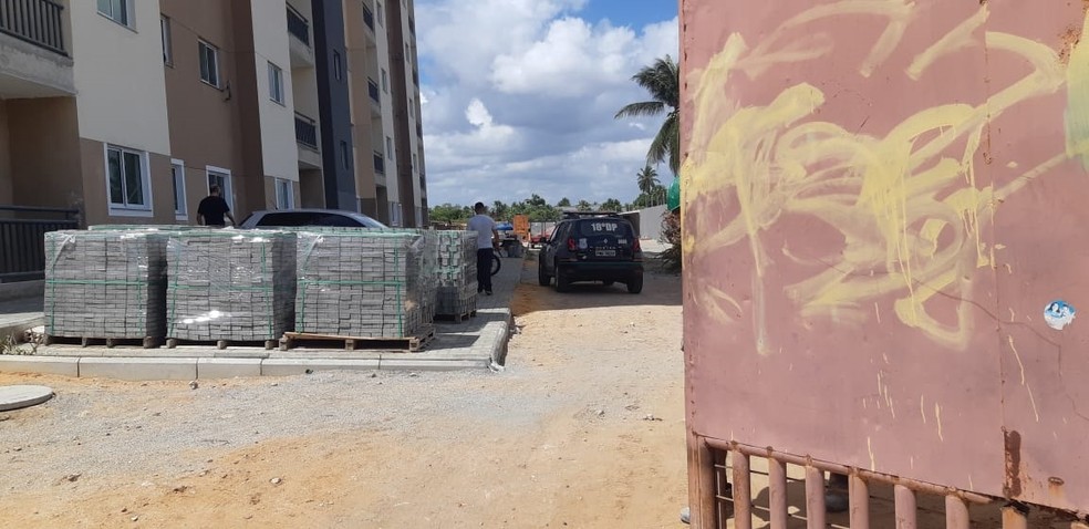 Elevador caiu durante a obra na Grande Fortaleza — Foto: Leabem Monteiro/SVM
