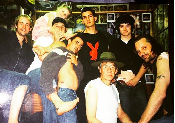 Ator senhor dos aneis não fez tatuagem Ian Mckellen Explica Por Que Elenco De O Senhor Dos Aneis Fez Tatuagem Iguais Monet Filmes