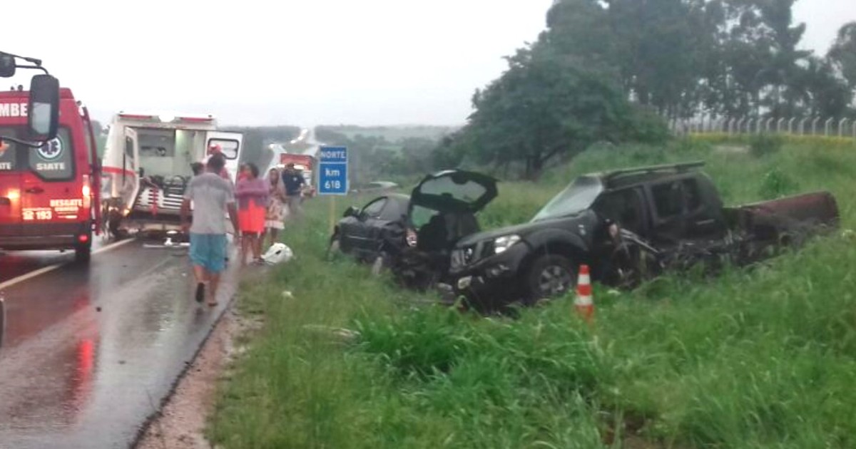 G1 - Alta velocidade é comum em rodovia onde Cristiano Araújo morreu, diz  PRF - notícias em Goiás