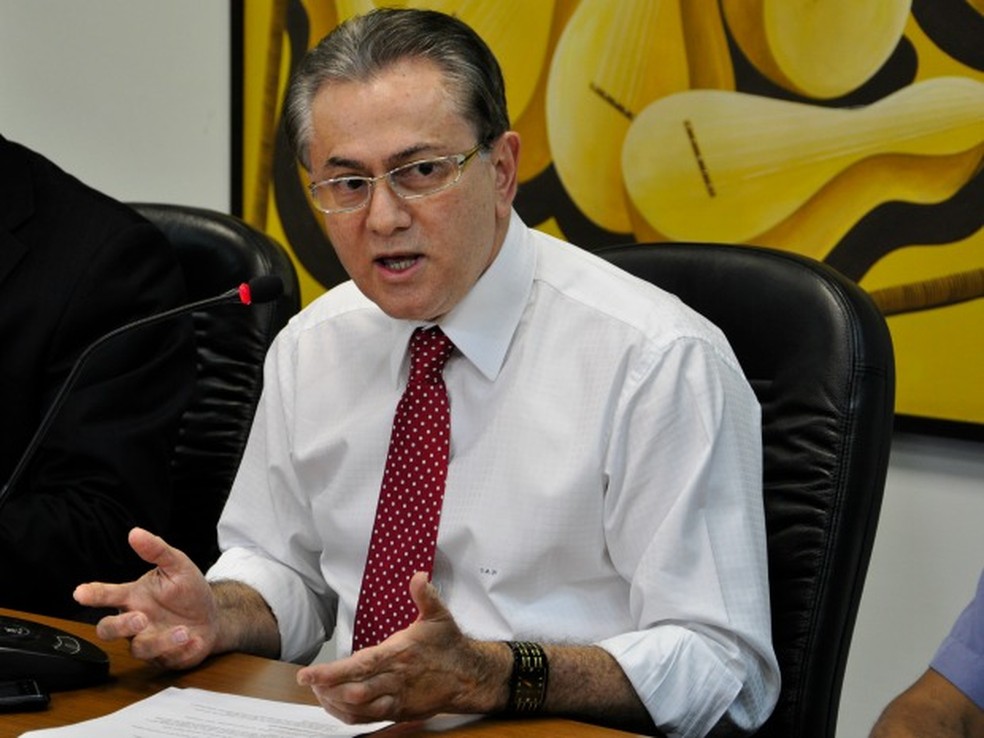 Orlando Perri disse que sistema está sem tornozeleira — Foto: Renê Dióz/G1