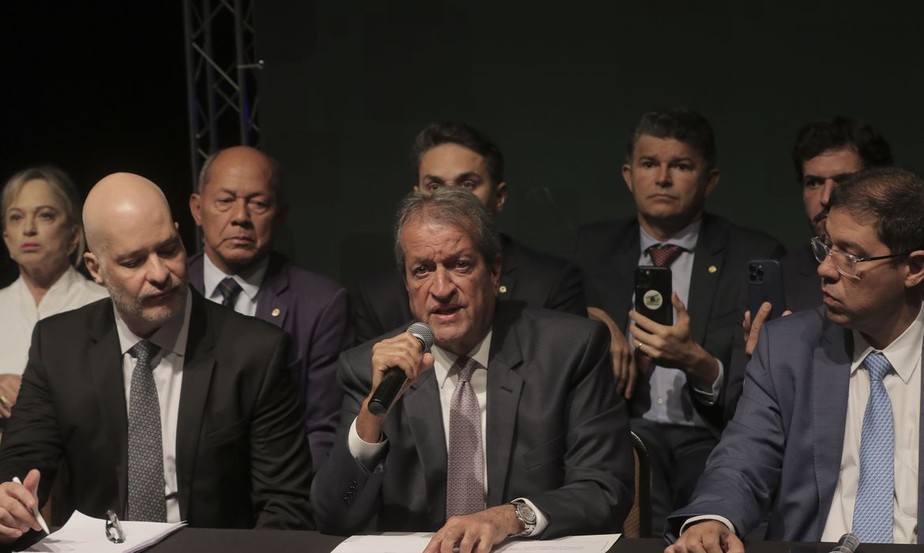 Valdemar Costa Neto: presidente do PL emite sinais difusos