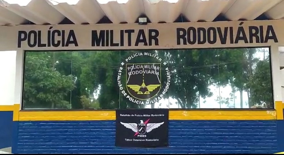 Suspeito não respeitou a ordem de parada da Polícia Militar Rodoviária  — Foto: PMR/Divulgação