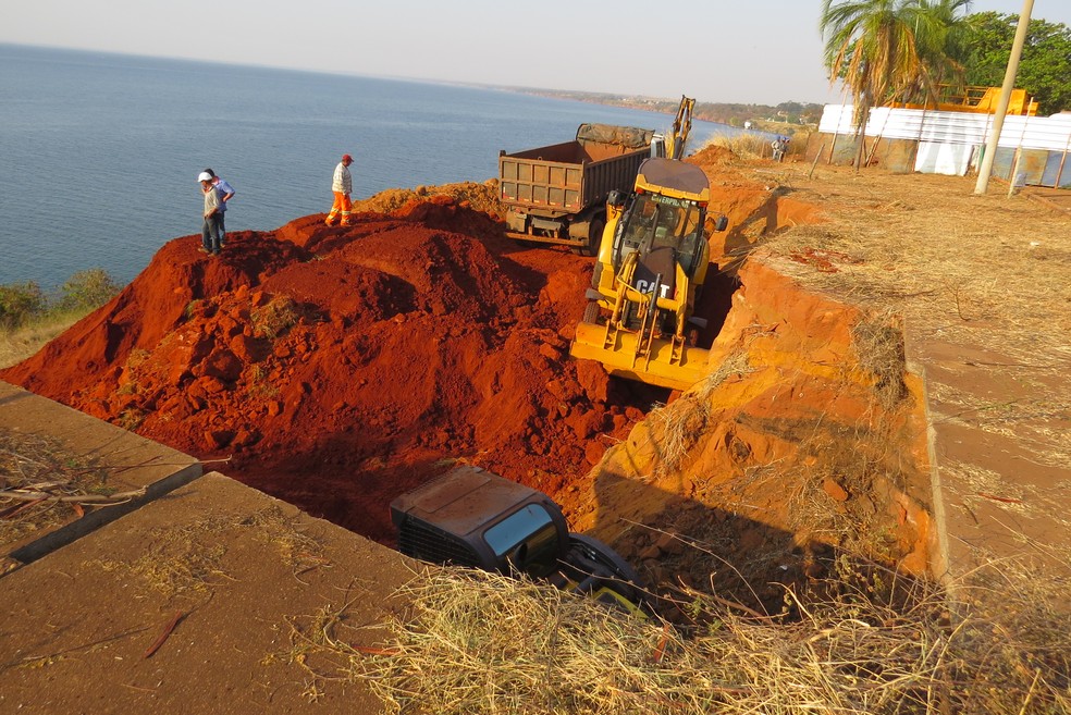Prefeitura de Presidente Epitácio iniciou a obra de melhoria na orla fluvial — Foto: Prefeitura de Presidente Epitácio
