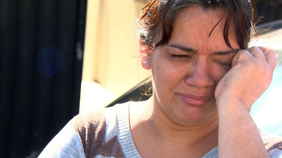 Esposa de comerciante que foi morto em Cariacica (Foto: Reprodução/ TV Gazeta)