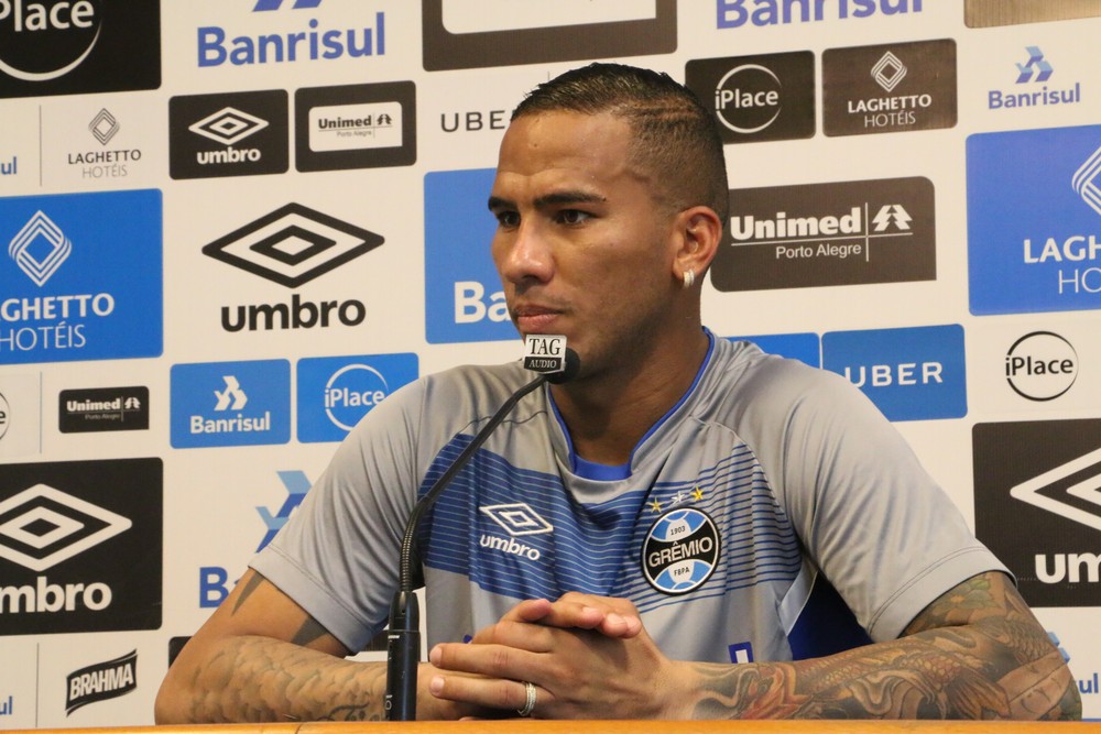 Jael engrossa mistério na escalação do Grêmio para Gre-Nal: Esperar trabalhando