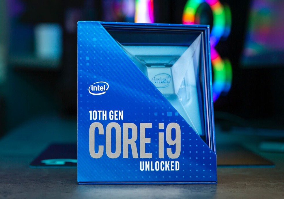 Core i9 10900K tem se dado bem em benchmarks e reviews — Foto: Divulgação/Intel