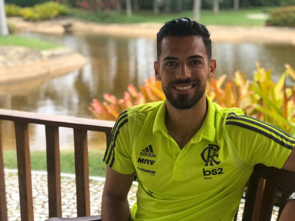 Arsenal faz proposta e negocia com o Flamengo por Pablo Marí