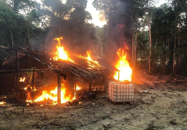 Exército prende garimpeiros em unidades de conservação do Amazonas (Foto: Divulgação/Ministerio da Defesa)