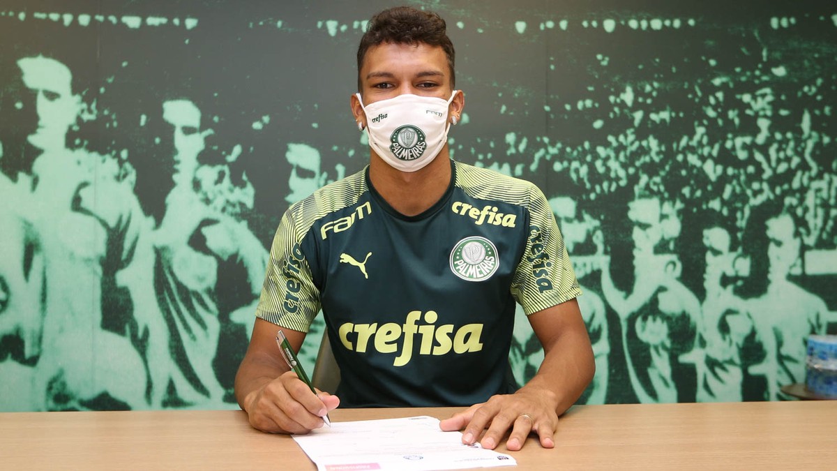 Speed With Quality How Gabriel Veron Can Eliminate A Palmeiras Shortage Palm Trees