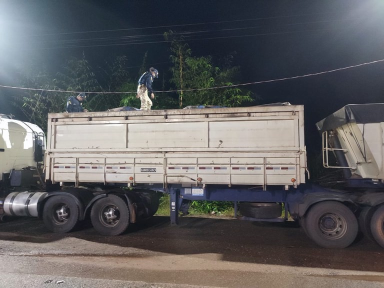 Carga de 60 toneladas de manganês é apreendida em Marabá