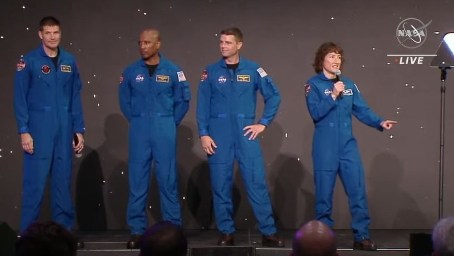 Jeremy Hansen, Victor Glover, Reid Wiseman e Christina Koch foram selecionados para a Artemis 2