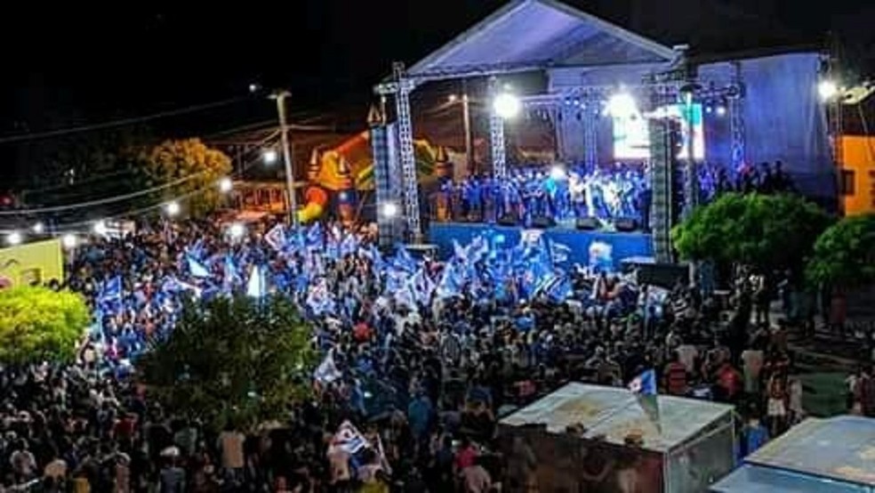 Candidatos provocam aglomerações no Ceará em meio à pandema e contrariando normas sanitárias — Foto: Arquivo pessoal