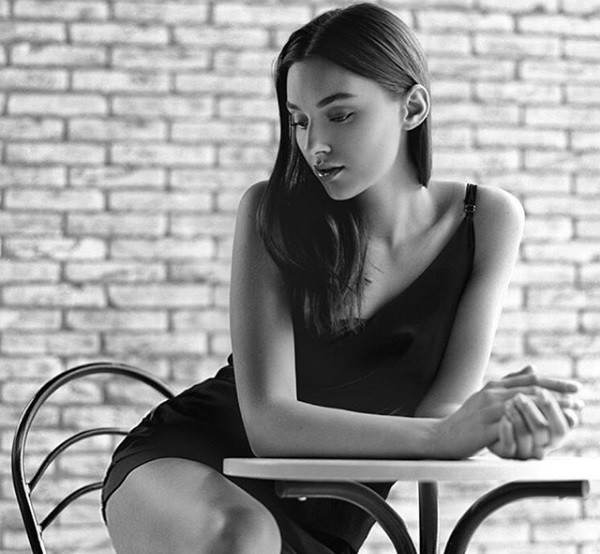 Veronika Didusenko foi desclassificada do concurso Miss Mundo por ser mãe e divorciada (Foto: Instagram) Veronika Didusenko foi desclassificada do concurso Miss Mundo por ser mãe e divorciada (Foto: Instagram)