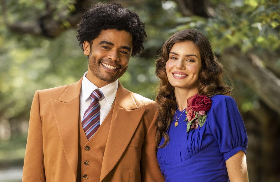 Maré (Camila Queiroz) e Orlando (Diogo Almeida) em 'Amor perfeito'