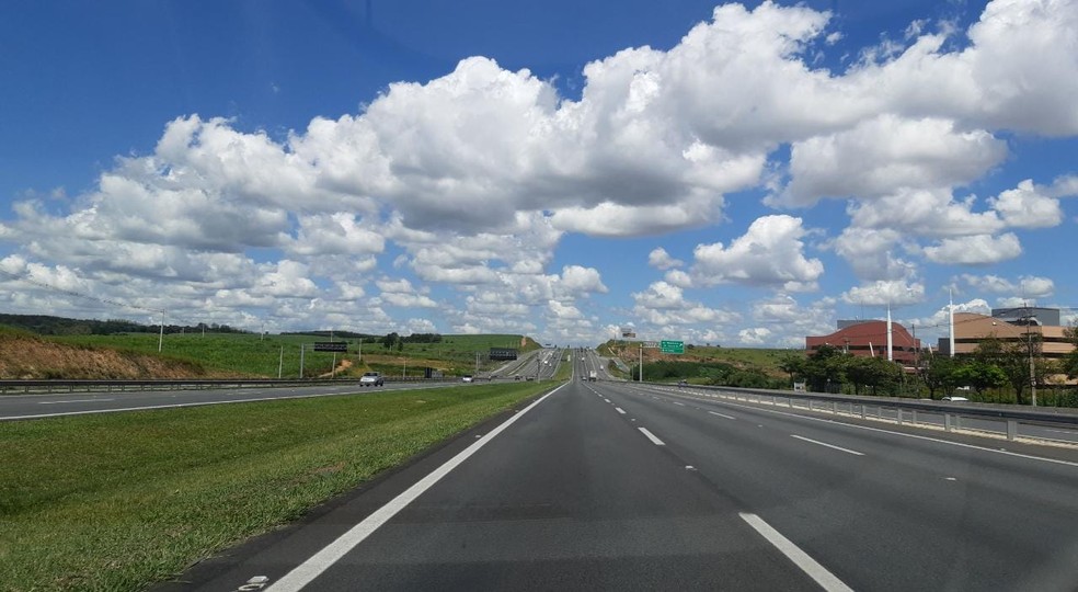 Rodovia Dom Pedro I (SP-065), em Campinas (SP) &mdash; Foto: Eduardo Rodrigues/G1
